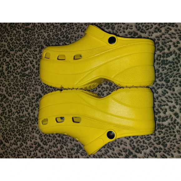 Women's Size US 10M Slip On Clogs Comfort Shoes (SSS) - Picture 1 of 5